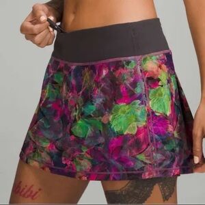 lululemon athletica Pace Rival Multicolor Floral Athletic Mini Skirt Women’s 6